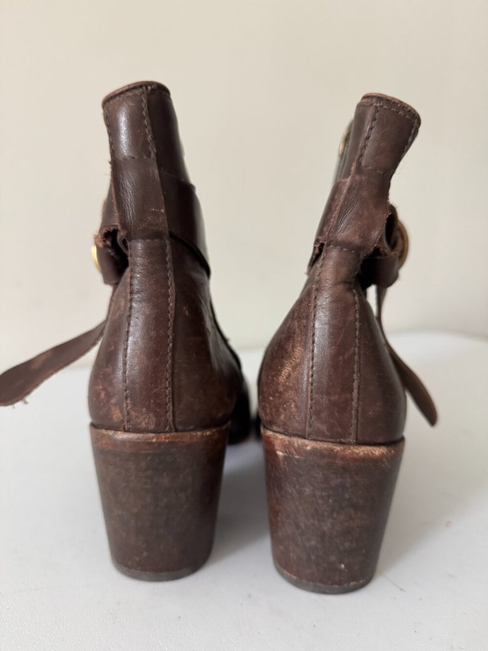 Frye Malorie Knotted Short Heeled Bootie Womens 9.5M Brown Leather 76117, 347611 - Picture 7 of 15